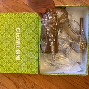 Gianni Bini gold bejeweled heels
